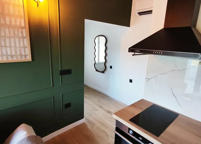 Antoni Λάστοβο