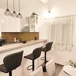 Antoni Apartmán
