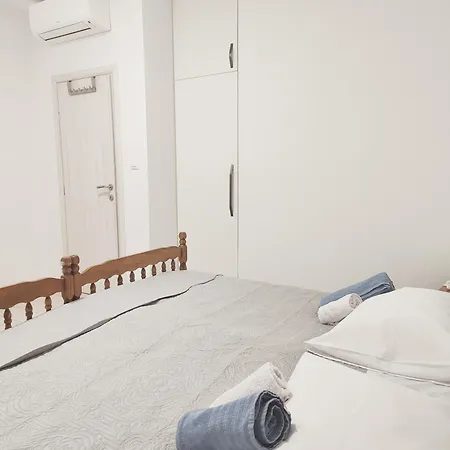 Antoni Apartman