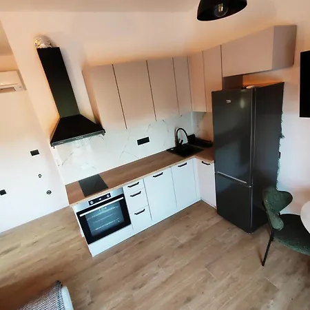 Antoni Apartman Lastovo